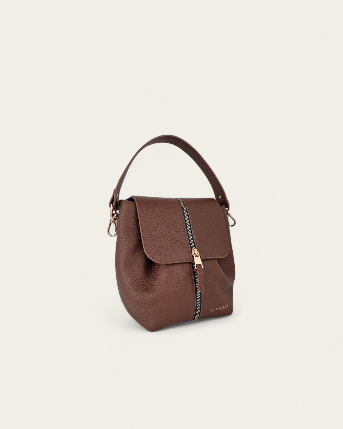 Sac Invhera en cuir grainé modulable de couleur marron LWG d'Italie fabriqué au Portugal 